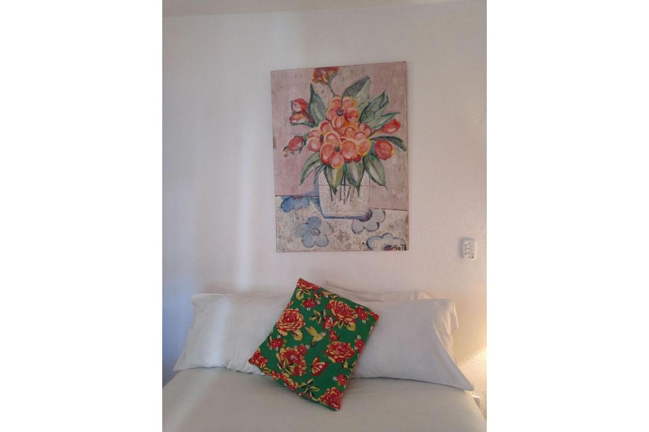 Elephant Guesthouse Beira Mar - Suites Com Cafe Da Manha Ilhabela Bagian luar foto
