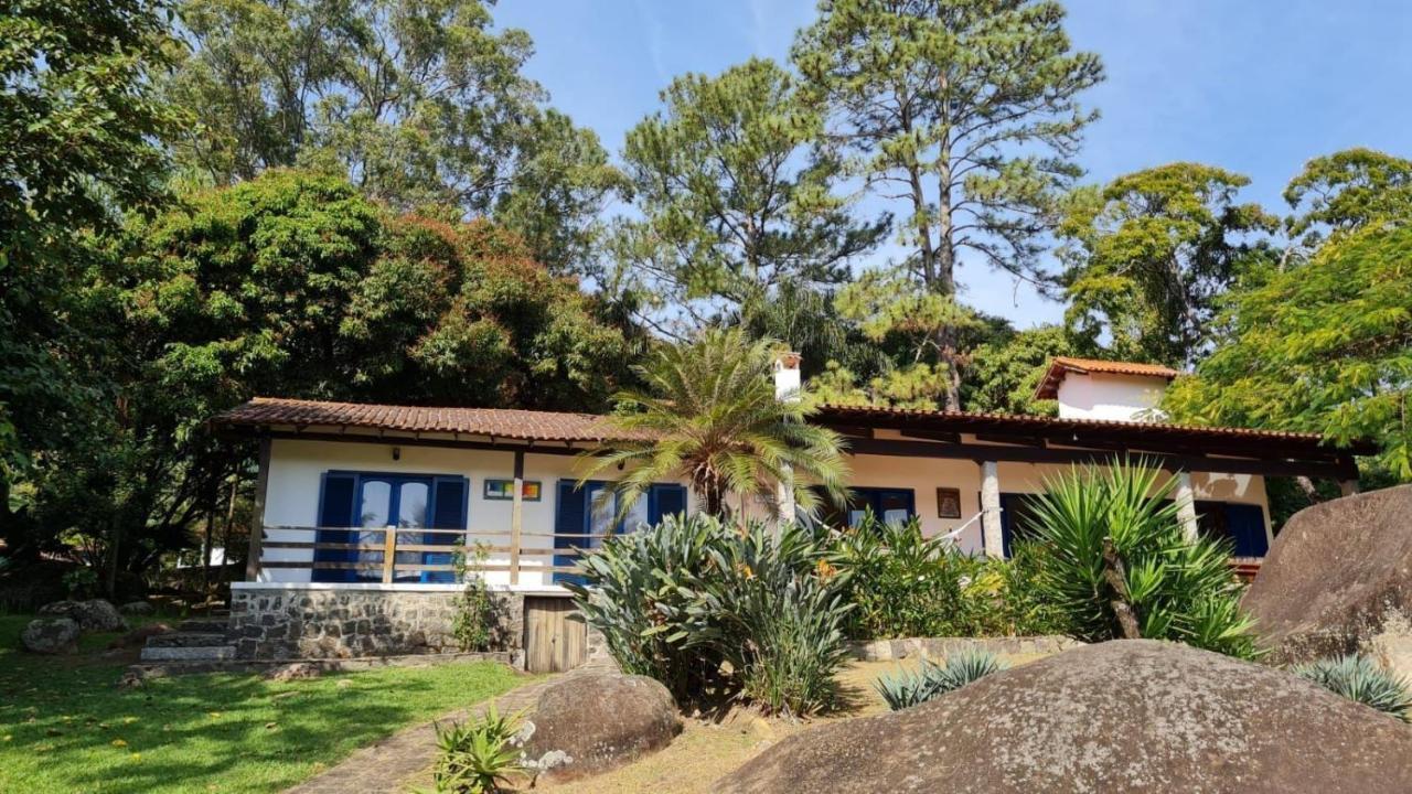 Elephant Guesthouse Beira Mar - Suites Com Cafe Da Manha Ilhabela Bagian luar foto
