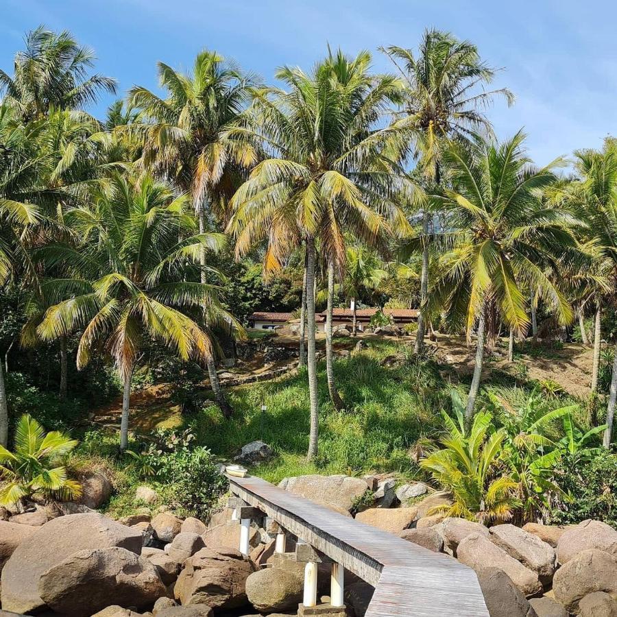 Elephant Guesthouse Beira Mar - Suites Com Cafe Da Manha Ilhabela Bagian luar foto